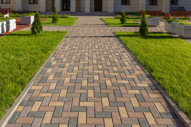 Best Residential Driveway Paver Services  in Klamath Falls, OR